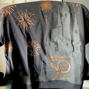 NWT XL Disney World 50th Short Sleeve Gray Sweatshirt- Dated